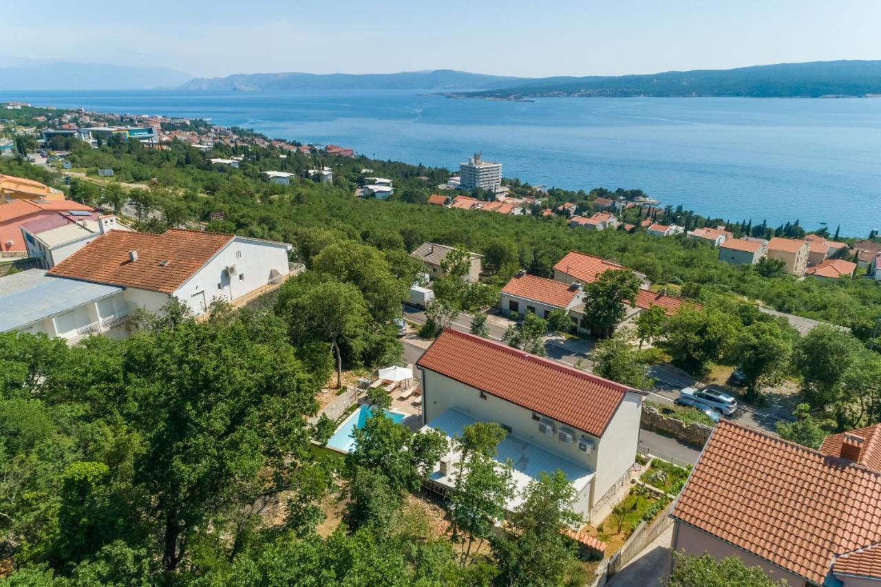 Villa Antani With Heated Pool, Sauna & Jacuzzi 크리크베니카 외부 사진
