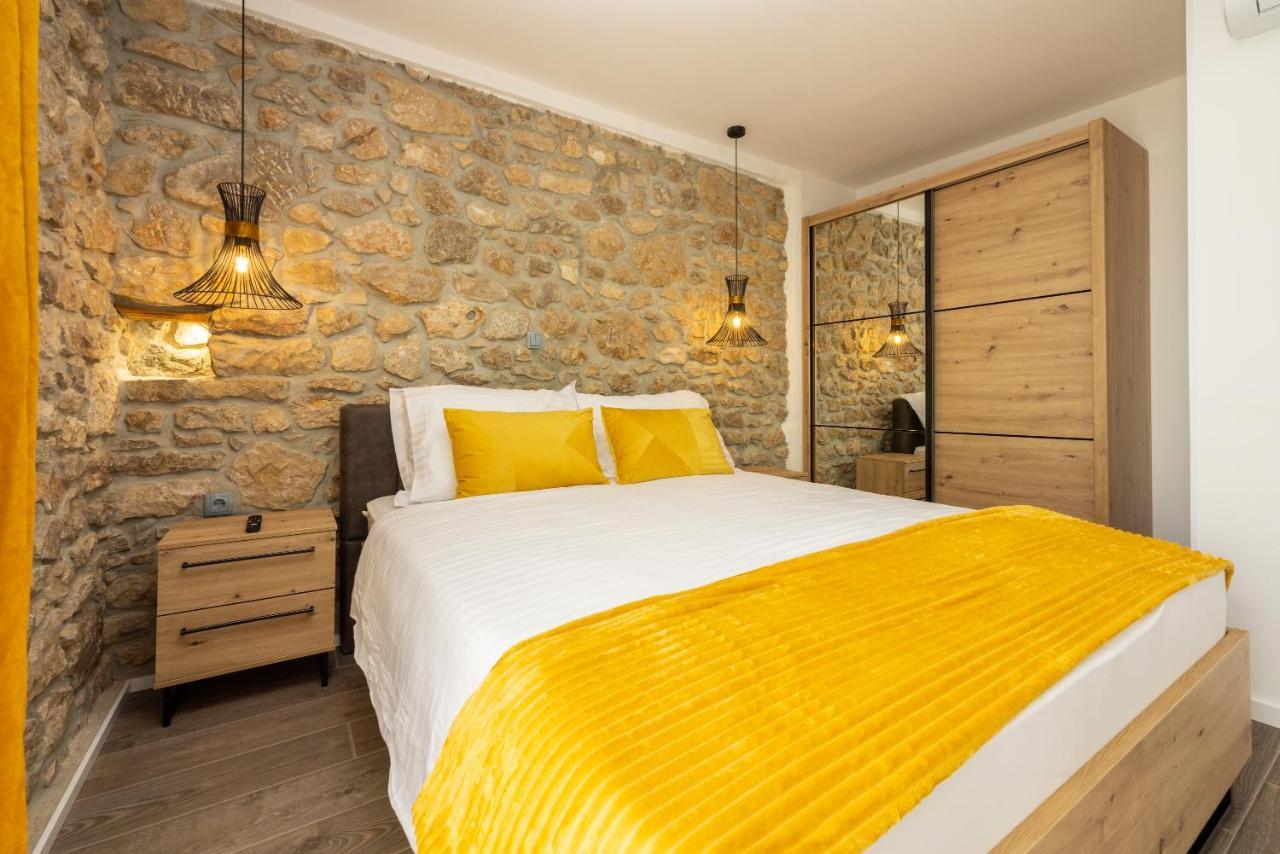 Villa Antani With Heated Pool, Sauna & Jacuzzi 크리크베니카 외부 사진
