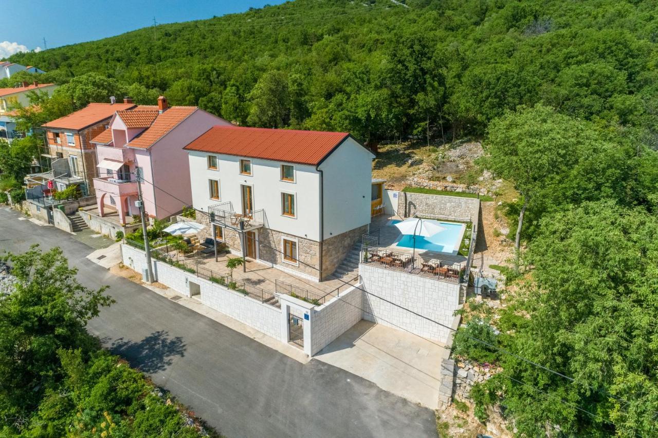 Villa Antani With Heated Pool, Sauna & Jacuzzi 크리크베니카 외부 사진