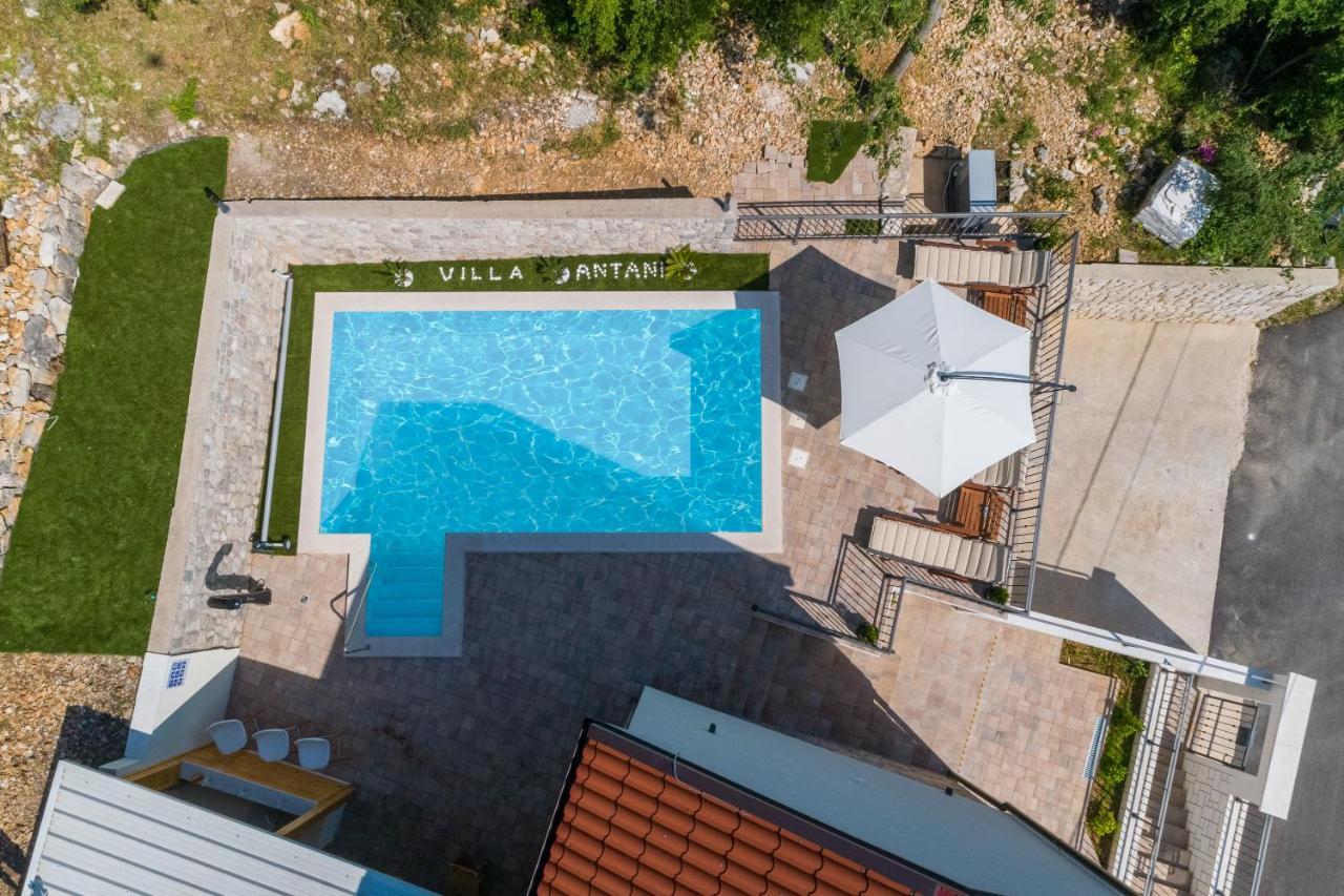 Villa Antani With Heated Pool, Sauna & Jacuzzi 크리크베니카 외부 사진